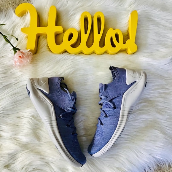 NIKE Free TR Flyknit Trainers - Picture 5 of 8